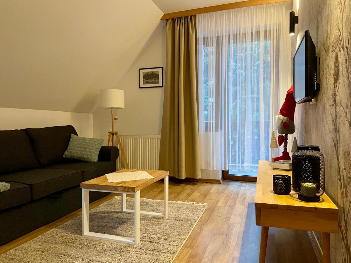 Apartamenty Kornaje シュツァブニツァ エクステリア 写真