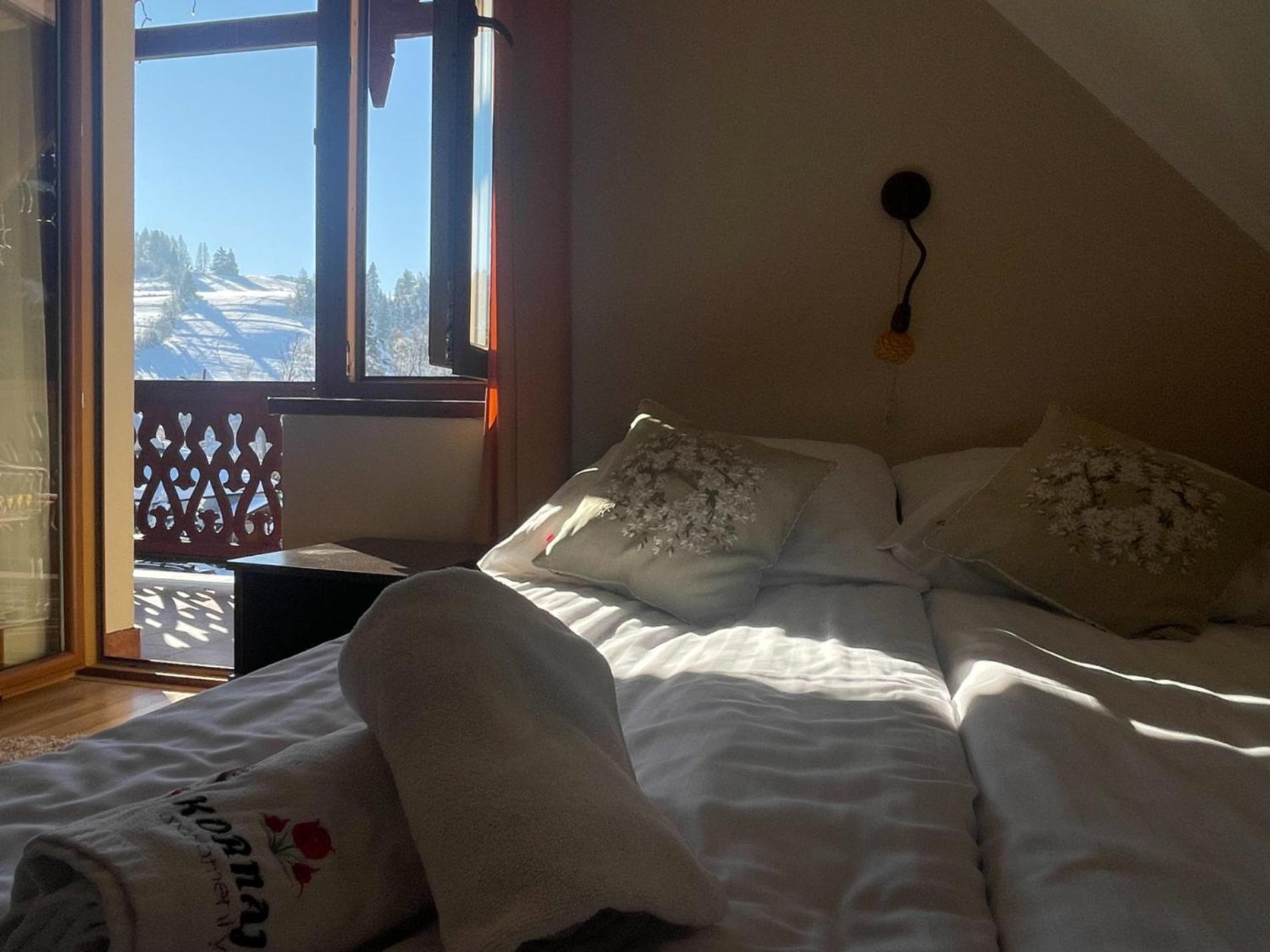 Apartamenty Kornaje シュツァブニツァ エクステリア 写真